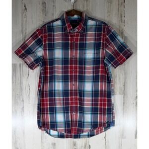 American Eagle Button Down Shirt Medium Red Blue Plaid Vintage Fit Short Sleeve